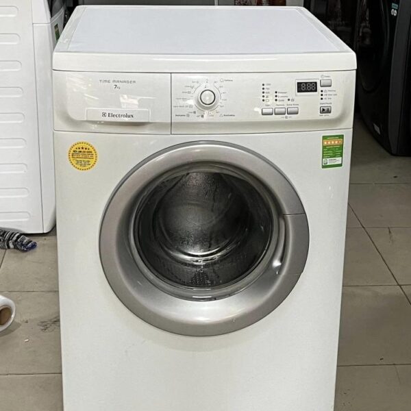 Máy giặt cũ Electrolux 7 kg EWP10741mới 95%