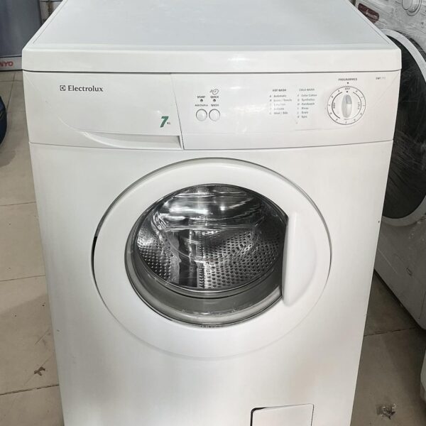 Máy Giặt Cũ ELECTROLUX 7.0 mới 90%
