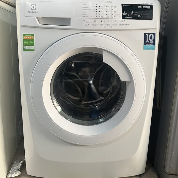 Máy giặt cũ Electrolux 7.5 kg EWF85743 MỚI 95%