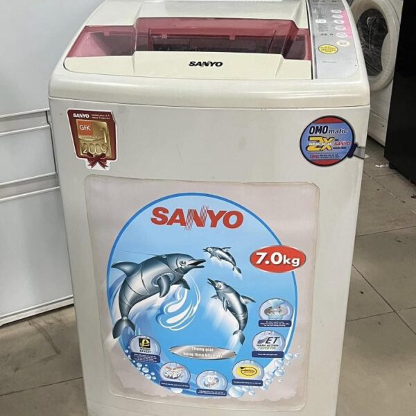 Máy giặt cũ sanyo 7kg lòng inox không rỉ mới 95%