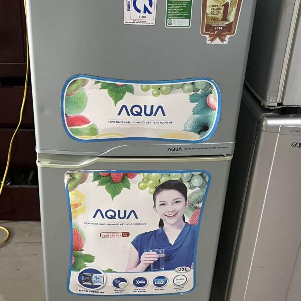 Tủ lạnh cũ AQUA 123 LÍT AQR-125AN không đóng tuyết mới 95%